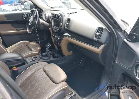 2018 Mini Countryman Cooper S z USA, uszkodzony, nr VIN WMZYT3C35J3E00804